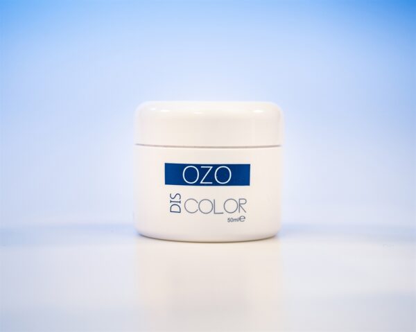 OZODISCOLOR - La migliore crema all'ozono, ideale come schiarente macchie su viso e mani - 50 ml